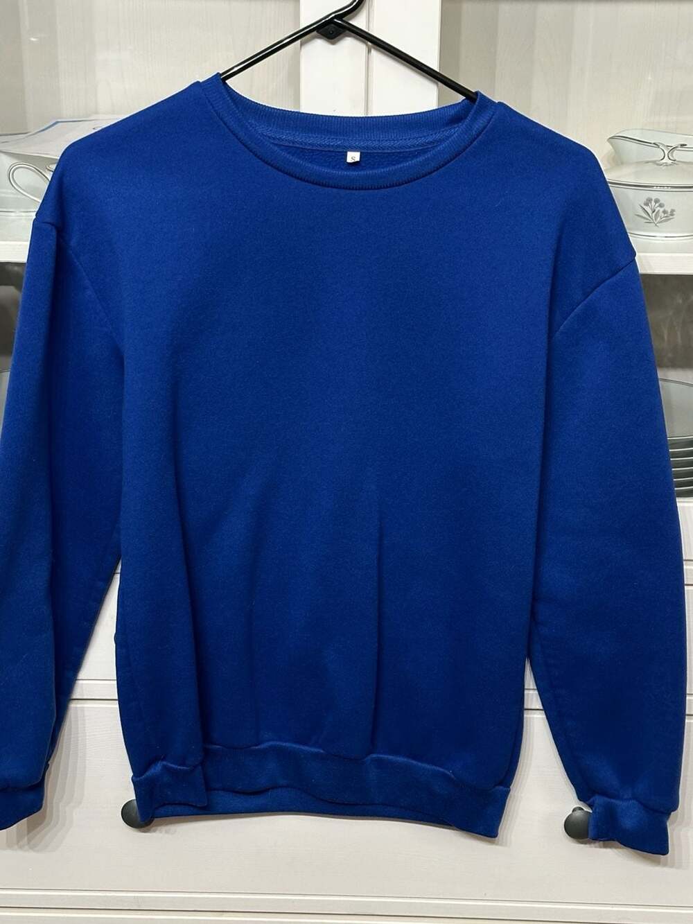 SHEIN Solid Blue Long Sleeve Crewneck Sweatshirt